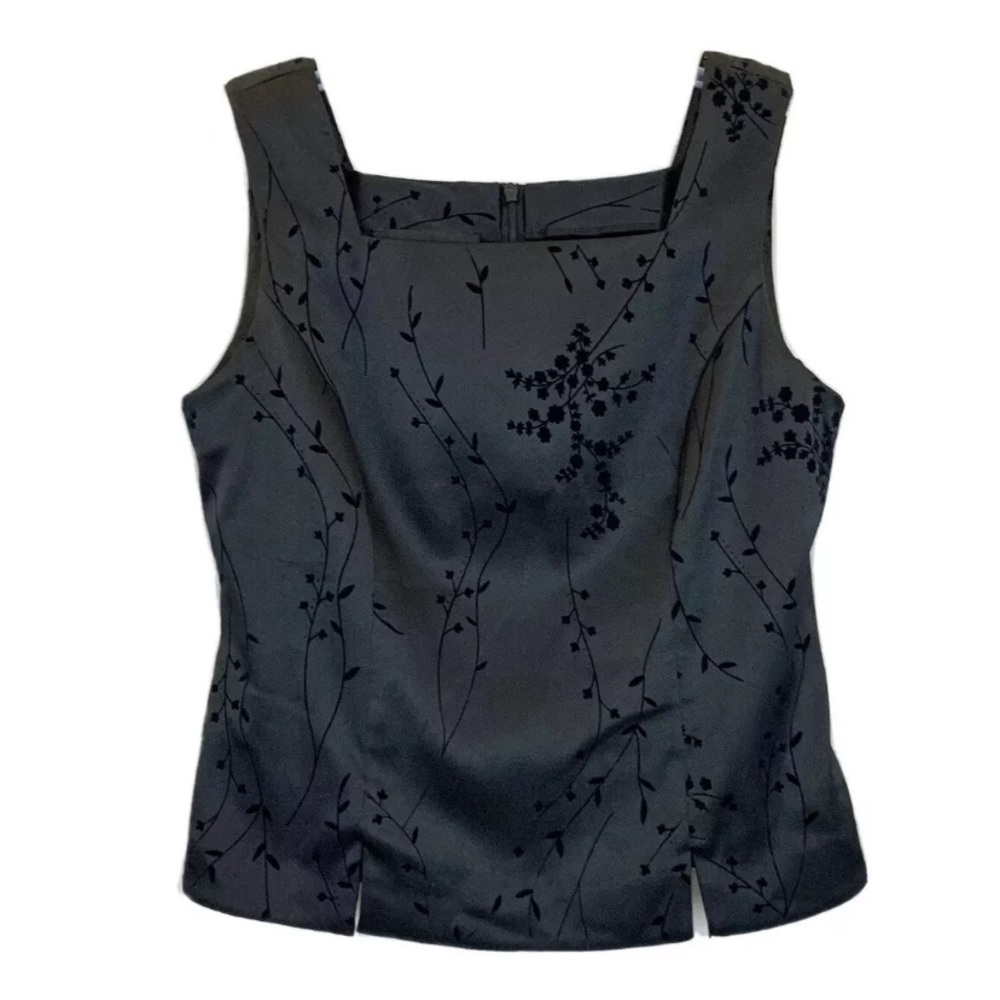 NWOT Donna Ricco Floral design sleeveless black top